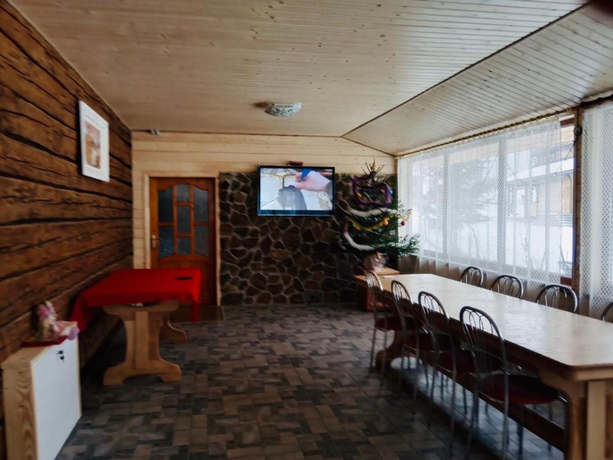 Hotel "Ізківський Затишок" Село Ізки Exterior foto